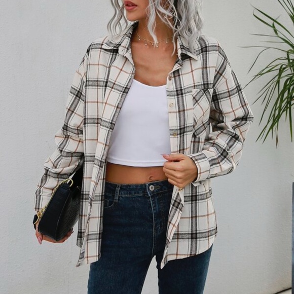 Plaid Button up Jacket Shacket Minimalist oversized - Picture 2 of 5